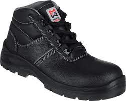 BOTA PEGASO NEGRA S3 NUMERO 44