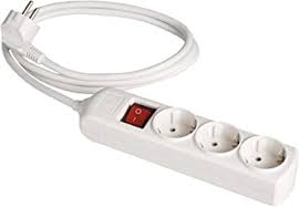 BASE 3 TOMAS C/INTERRUPTOR C/CABLE 1,5mts SOLERA 8013IL